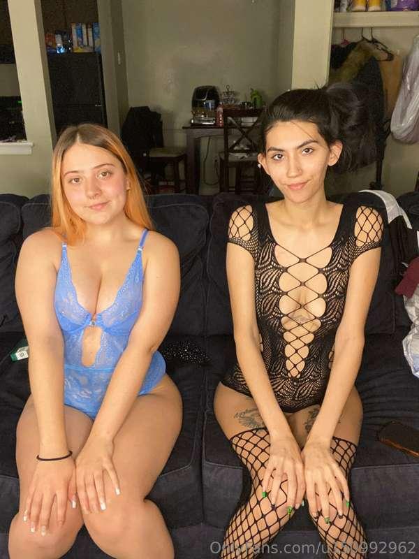 New g/g collab with @goddessemm2 🥵🥵
Subscribe to our paid pa..