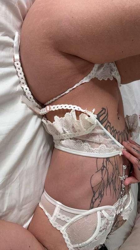 Moi en blanc 🤍
