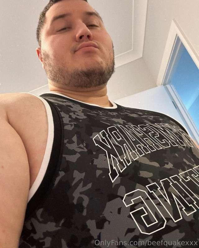 How you doing down there little one? 💪