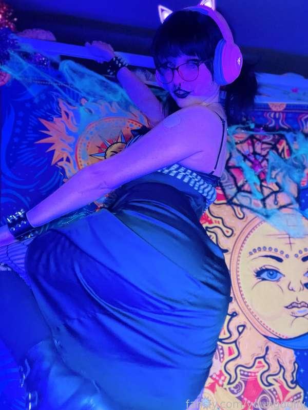 youngdolly image #7