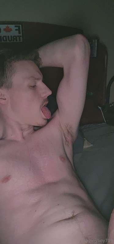 skinnyboy719 image #1