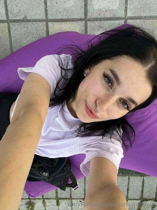 Walking in the fresh air is a way to relax, but I would rath..