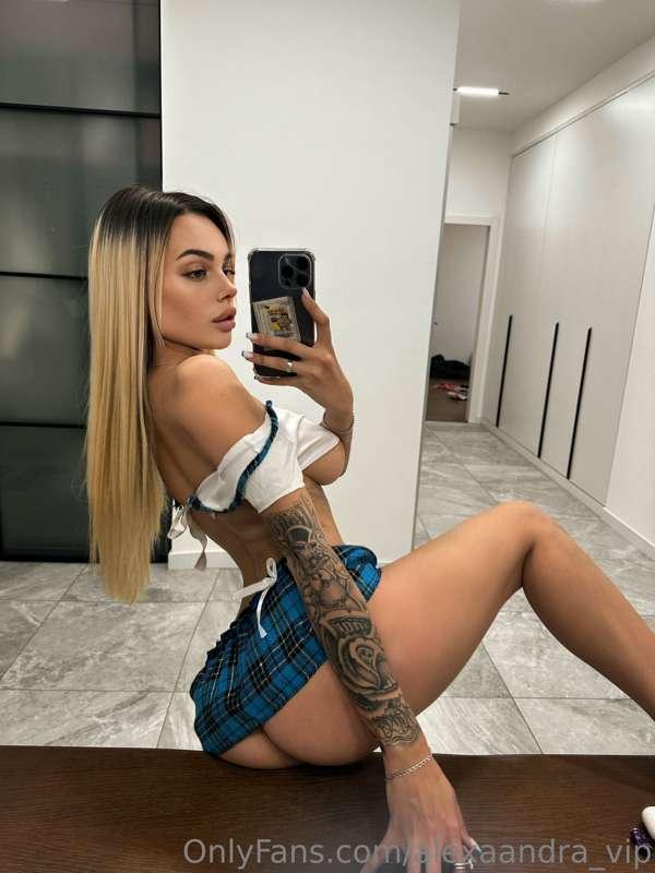 I'm in the mood to be your sex teacher today, I have to teac..