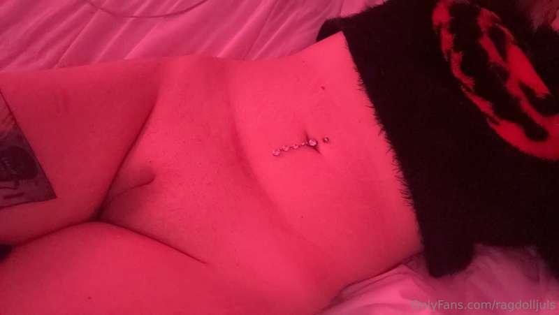 i have some new pics to post still, but having a big content..