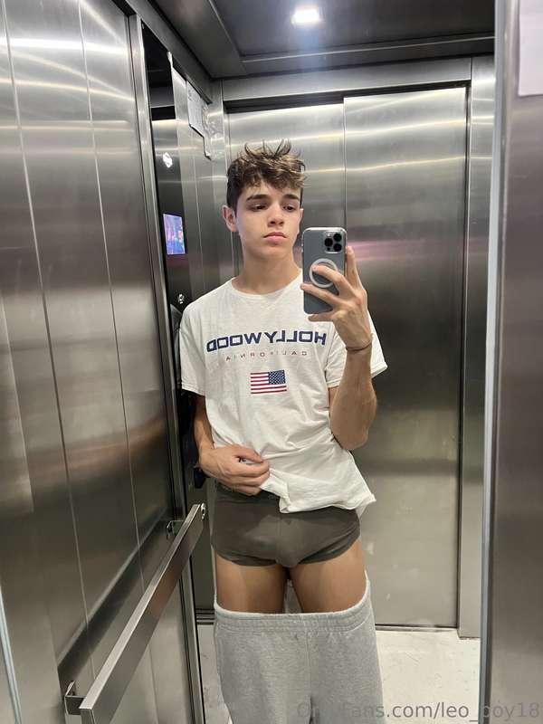 leo_boy18 main image