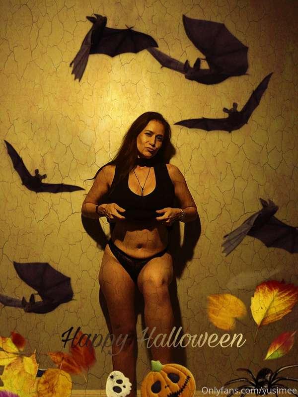Halloween 🎃 is here! Would you like a treat…?