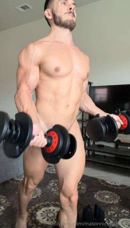 FULL 34-minute naked workout uploaded for FREE to the timeli..