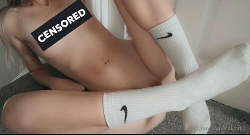 Cum and join me on my uncensored page😈😈