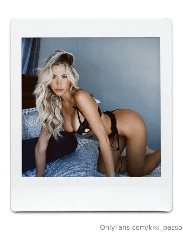 *RAFLLE ANNOUNCEMENT!* (Win a FREE personalized sexy polaroi..