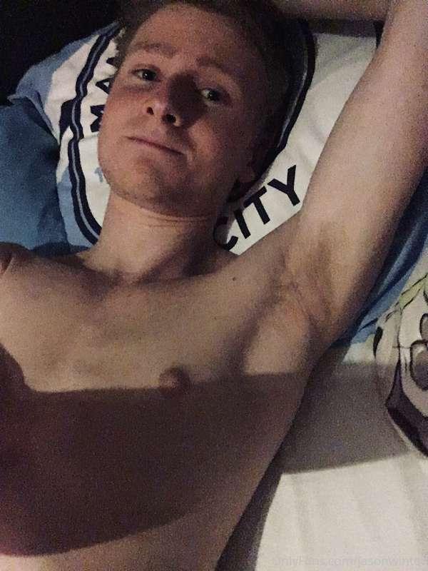 Since some of you wanted to see an armpit picture 😉