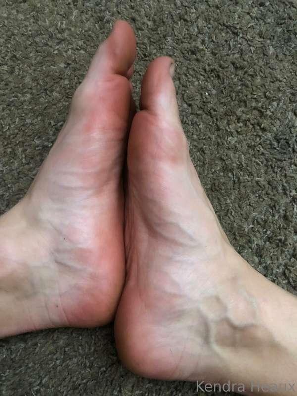 Big strong feet 🦶