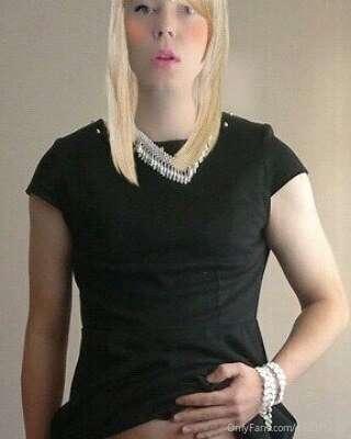 Crossdressing sissy femboy