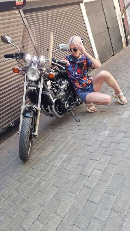 careful_i_bite image #0