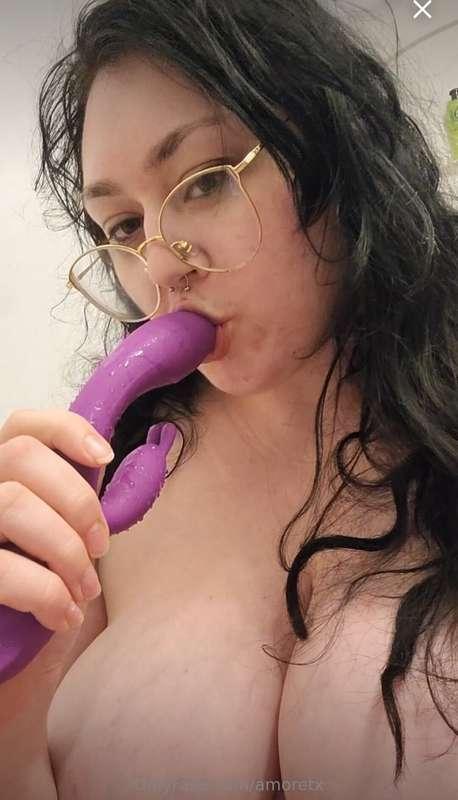 What fruit do you imagine I taste like?