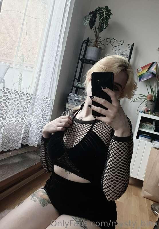 mysty_binx image #13