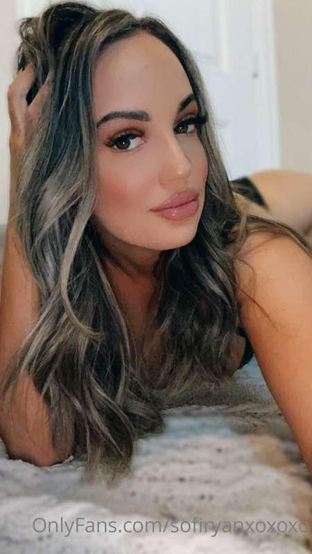 Sext with me on my VIP page! It’s 75% off for a limited time..
