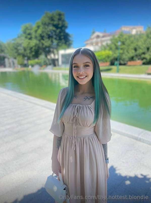 ‼️LOOK AT @hazel_brown1‼️She is so sexy…isn’t she? @hazel_br..