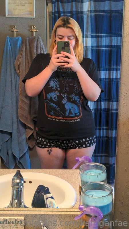 I got a new tattoo from a friend who's currently an apprenti..