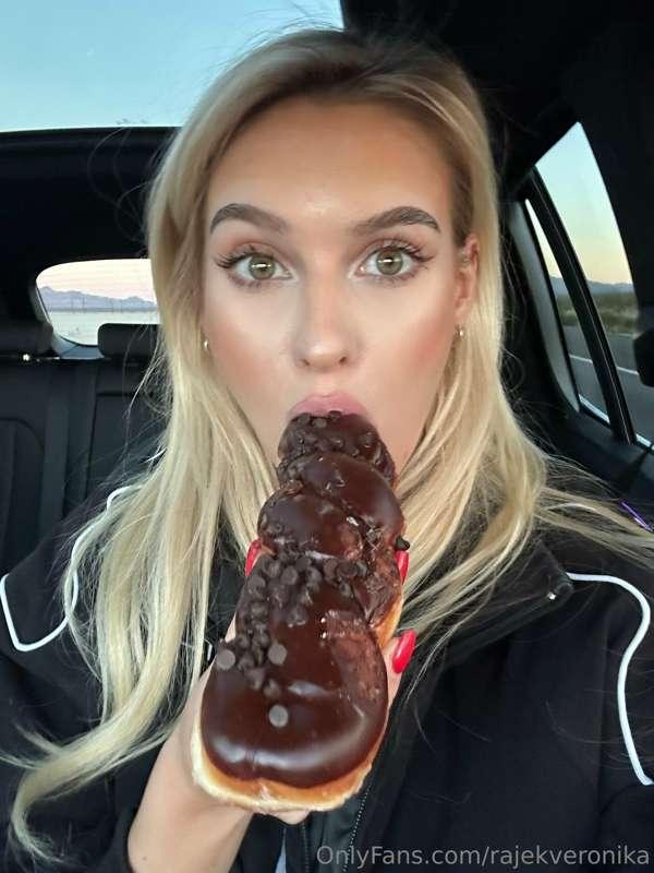Hmmm… 😏😏😏