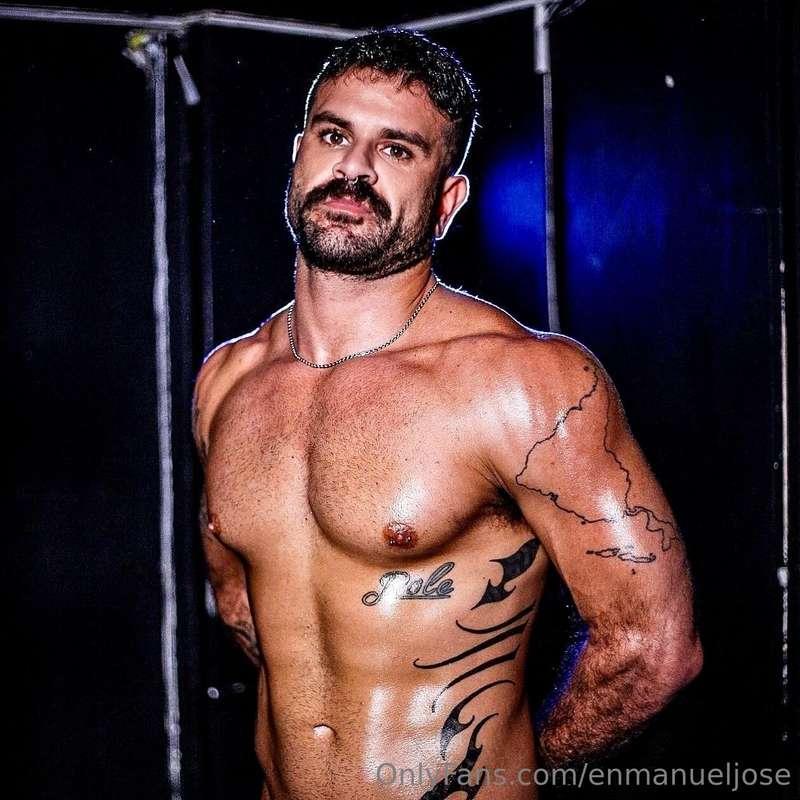 🔥@fernando_brutto😈 This is@fernando_brutto a hot brazilian s..