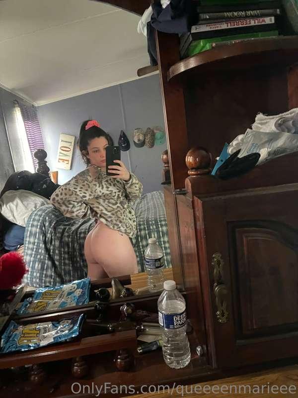 queeeenmarieee image #2