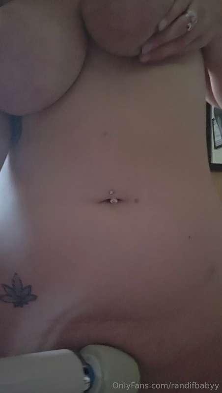 I just came so hard after stripping and dancing out of my bi..
