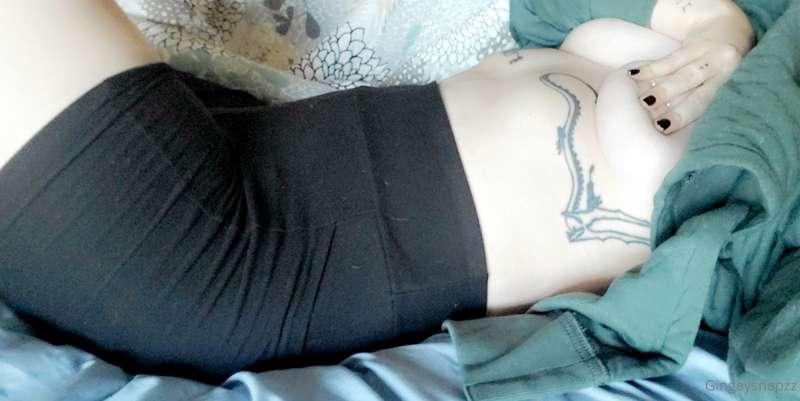 Just wanna lay in bed all day.
Join me?