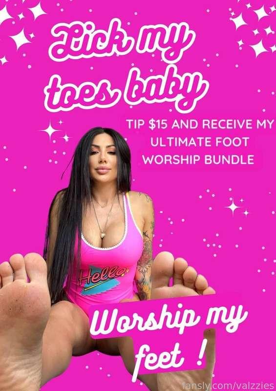 TIP $15 FOR MY ULTIMATE FOOT WORSHIP BUNDLE 🦶😜⬇️

#fyp 