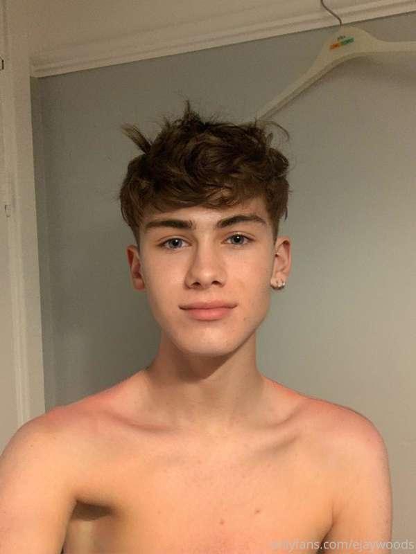good morning 😛 I’m feeling naughty today 🙈