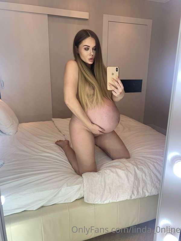Guys who ask me pregnant pictures or videos☝🏼 Sent me DM mes..
