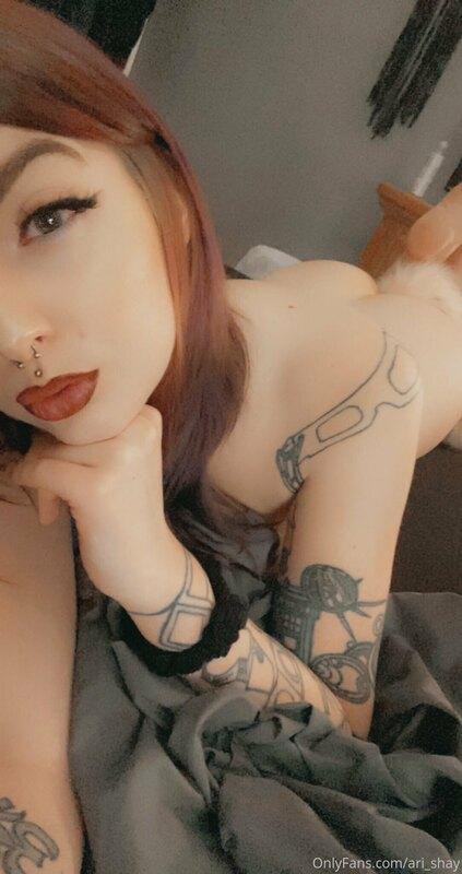 https://onlyfans.com/hazydaisiez
Hey there sexy, ready to cu..