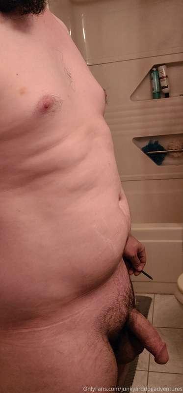 A body pic... I'm not a fan of my body