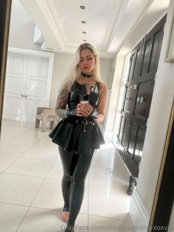 mistressmercyxoxvip image #3