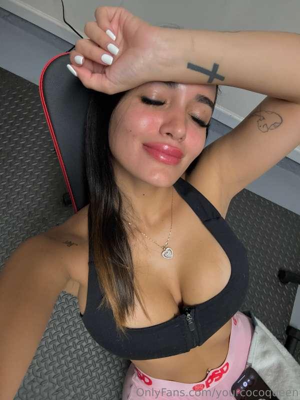 That workout was hard… but not as hard as I want you rn 👀