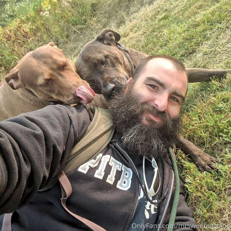 POV: I'm your boyfriend. The pups & I really missed you on o..