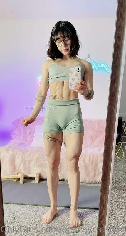 peachycatsnack image #1