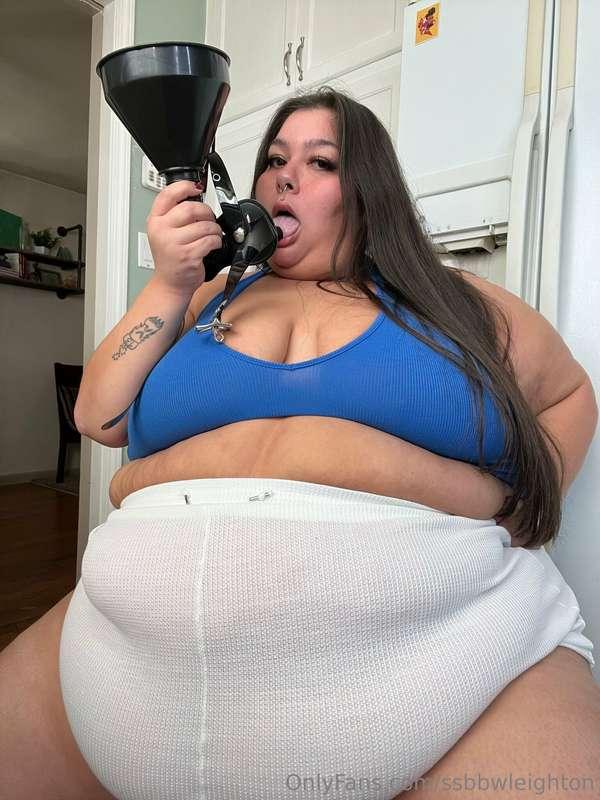 ssbbwleighton image #2