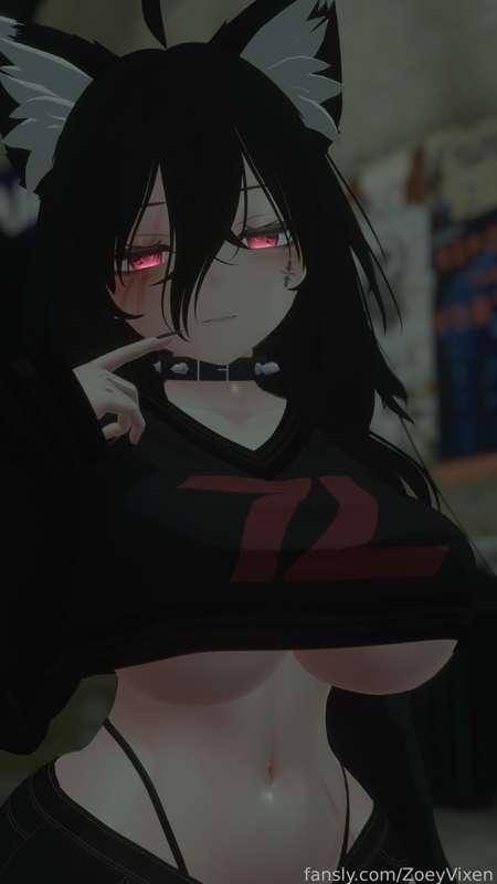 this top is kinda small :3