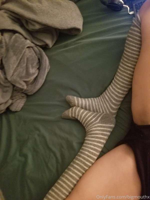 ## Wanna cum on my socks? 💦