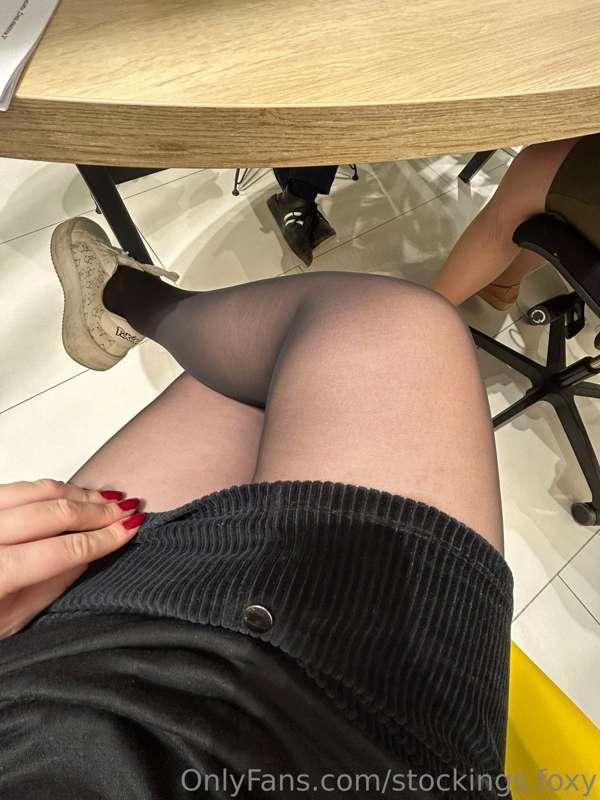 Basic day in work🥰 CK black pantyhose & black skirt