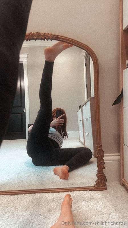 You should send me a dm 🍆💦