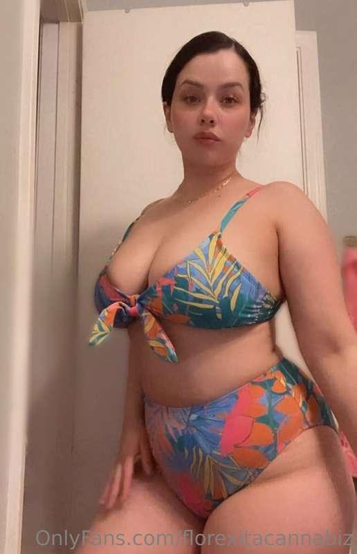 🌴