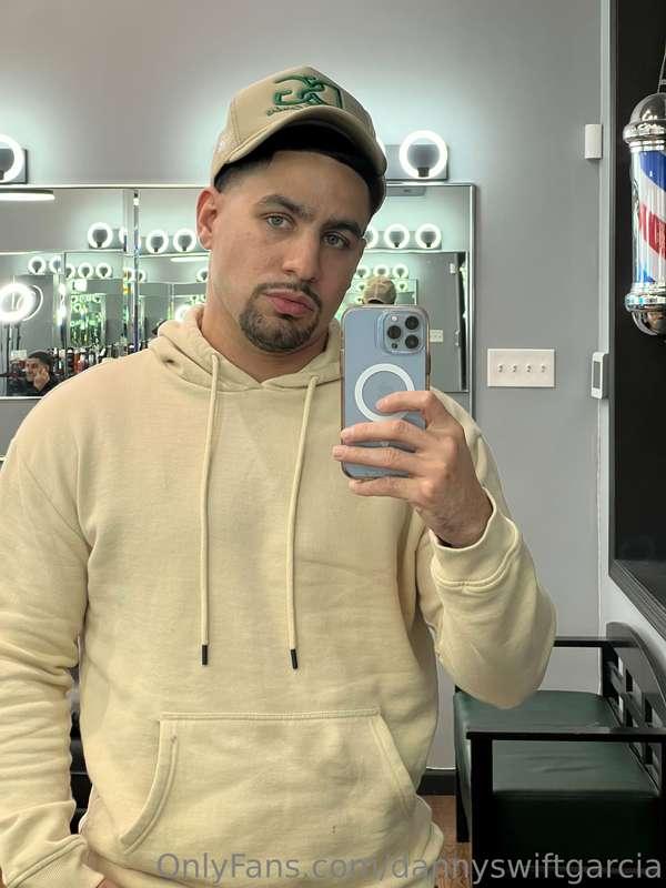 dannyswiftgarcia image #0