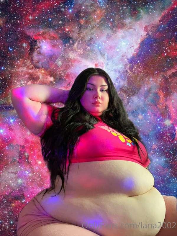 She’s outta this world💫🦄