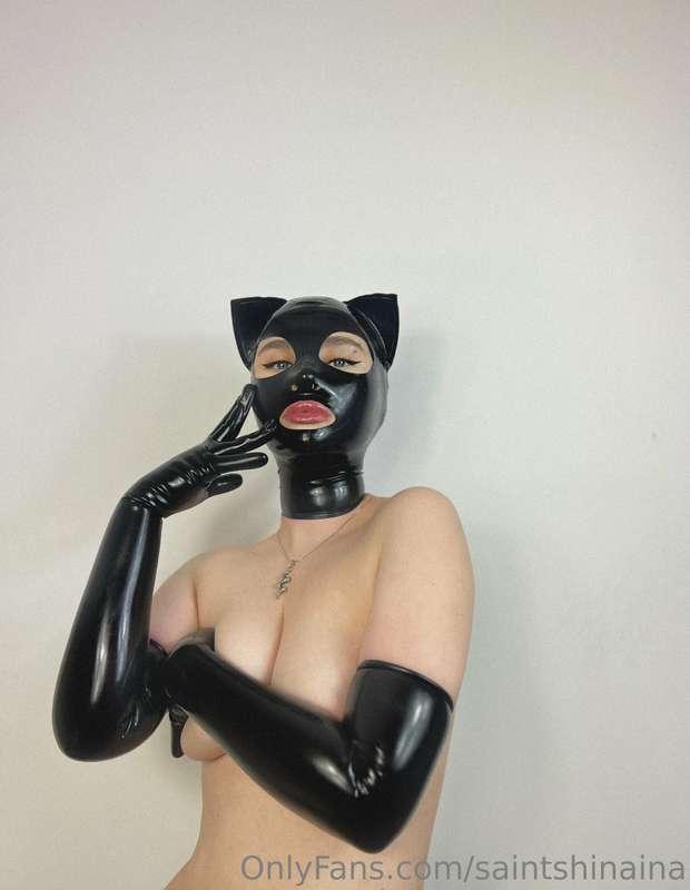 Any latex fetishists?