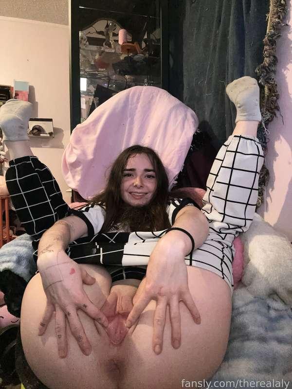 therealaly image #32