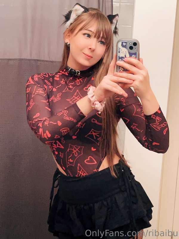 Just need someone to attach and hold a leash 🙈