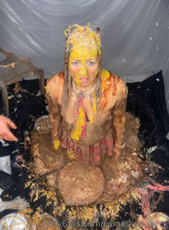 bsmessybakery image #38