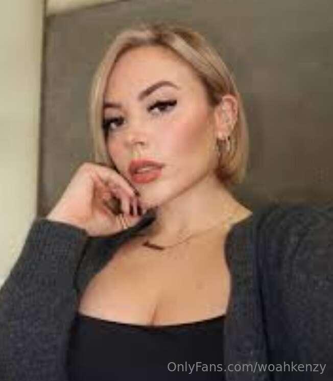Thinking about your hard dick 😈