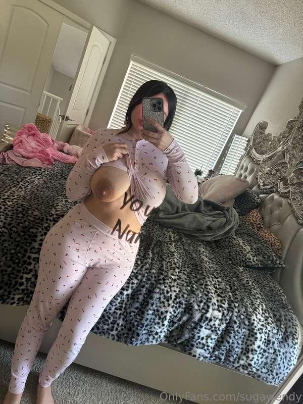 message me for custom photos ❤️with your name on it 